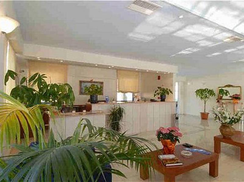 Costa Blu Hotel Benitses  Interior photo